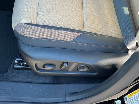 New 2026 Chevrolet Equinox ACTIV w/ Convenience Package III image 14