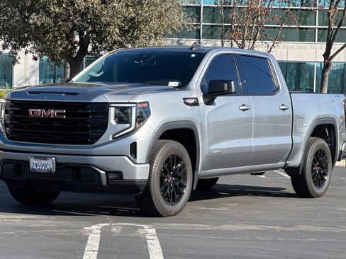 Used 2025 GMC Sierra 1500 Elevation image 6