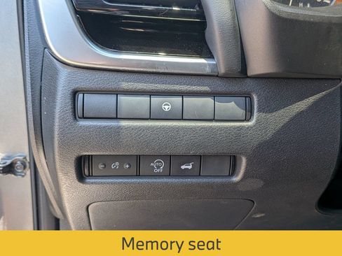 Used 2023 Nissan Rogue SL w/ SL Premium Package FWD image 17