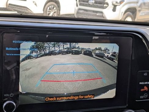 New 2026 Toyota Highlander XLE AWD/4WD image 19