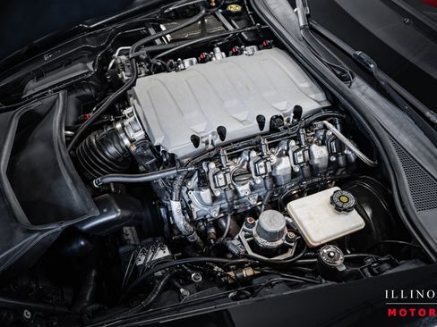 Used 2015 Chevrolet Corvette Stingray Coupe w/ 2LT Preferred Equipment Group image 31