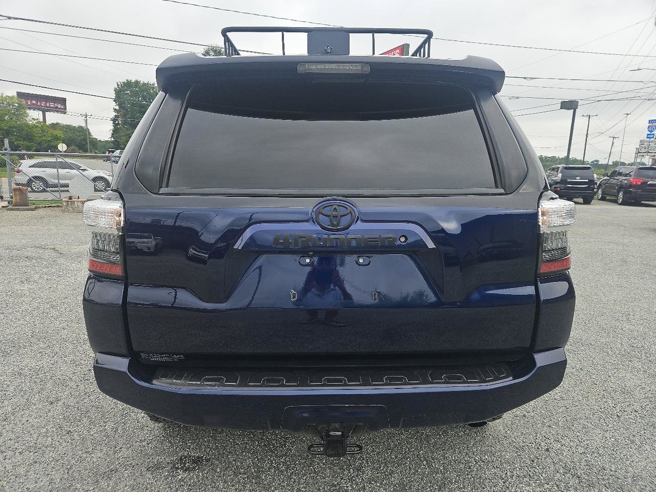 Used 2014 Toyota 4Runner SR5 AWD/4WD image 8