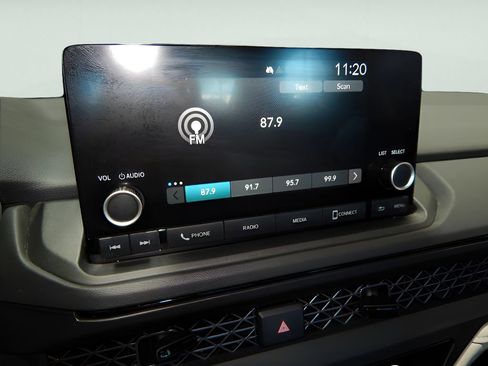 Used 2025 Honda Accord LX image 30