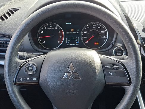 Used 2024 Mitsubishi Eclipse Cross LE image 18