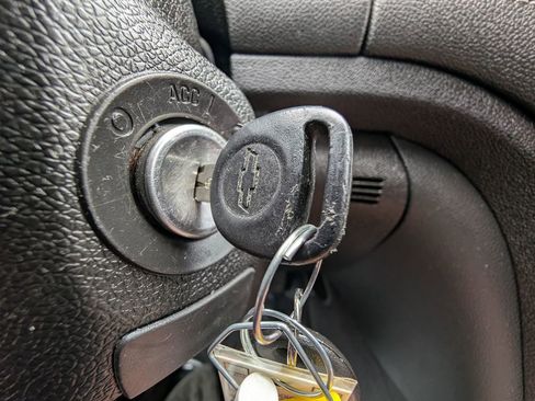 Used 2015 Chevrolet Traverse LT w/ Style and Technology Package image 19