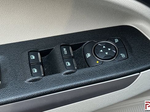 Used 2022 Ford EcoSport S image 12