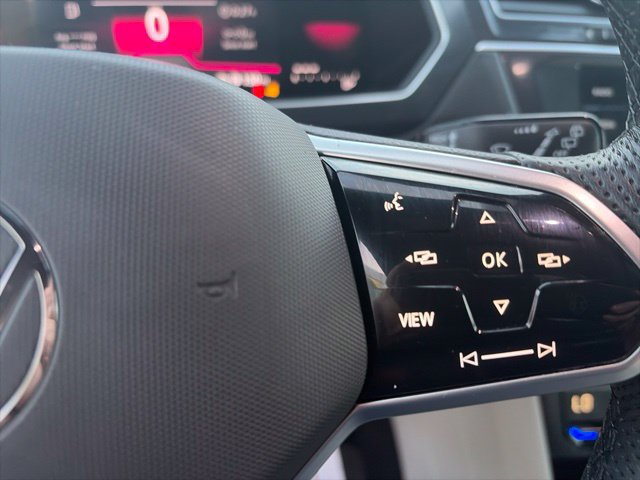 Certified 2023 Volkswagen Tiguan SE R-Line AWD/4WD image 25