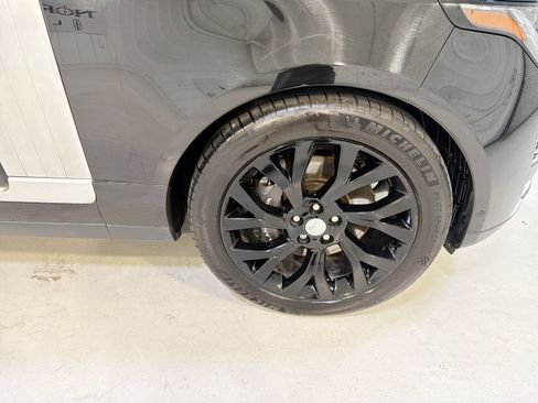 Used 2022 Land Rover Range Rover Westminster Edition image 30