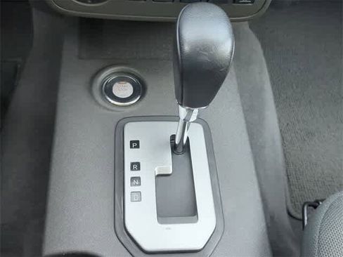 Used 2021 Nissan Frontier SV image 31