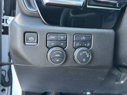 Used 2024 Chevrolet Silverado 1500 LT w/ All Star Edition Plus image 21