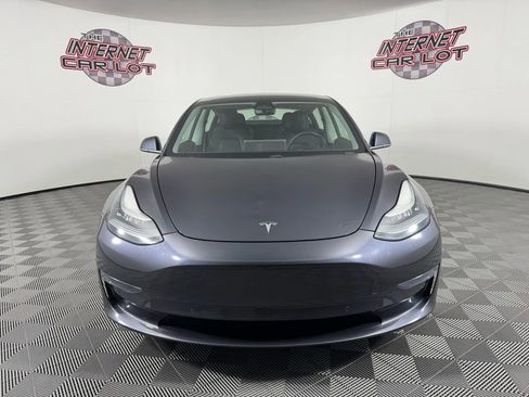 Used 2020 Tesla Model 3 Long Range image 2