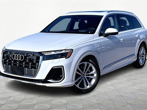 New 2025 Audi Q7 3.0T Prestige image 1