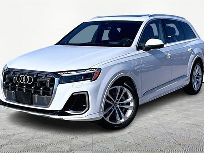 New 2025 Audi Q7 3.0T Prestige