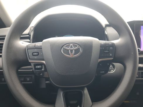 Certified 2025 Toyota Camry LE w/ Convenience Package FWD image 20