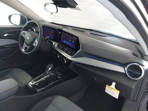 New 2026 Chevrolet Trax LT w/ Driver Confidence Package FWD image 29