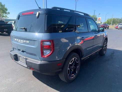Certified 2024 Ford Bronco Sport Outer Banks w/ Tech Package AWD/4WD image 4