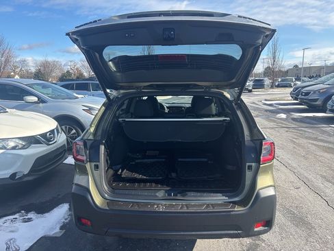 Certified 2025 Subaru Outback Onyx Edition image 7