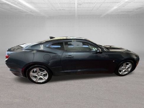 Used 2021 Chevrolet Camaro LT RWD image 10