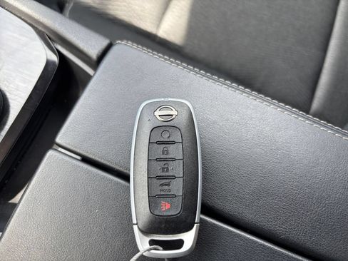 Used 2026 Nissan Rogue SV AWD/4WD image 22