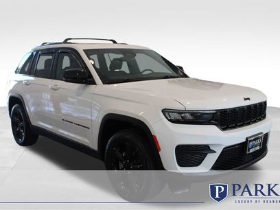 Used 2024 Jeep Grand Cherokee Altitude