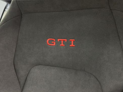 New 2026 Volkswagen GTI SE FWD image 19