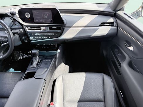 Used 2022 Lexus ES 250 w/ Premium Package image 59