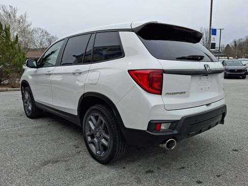 Used 2023 Honda Passport EX-L image 4