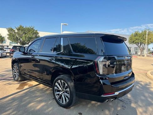 Used 2025 Chevrolet Tahoe High Country AWD/4WD image 7