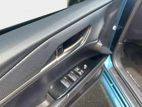 Used 2025 Toyota Camry XSE FWD image 18