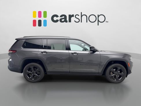Used 2024 Jeep Grand Cherokee L Altitude AWD/4WD image 6