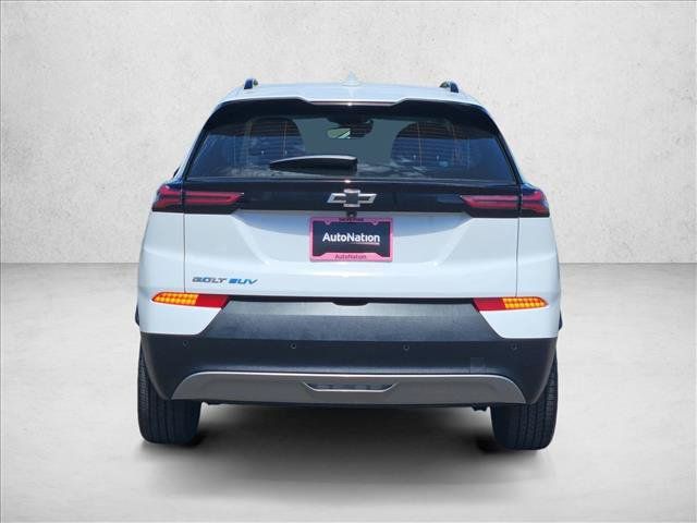 Certified 2023 Chevrolet Bolt EUV LT w/ Convenience Package FWD image 7