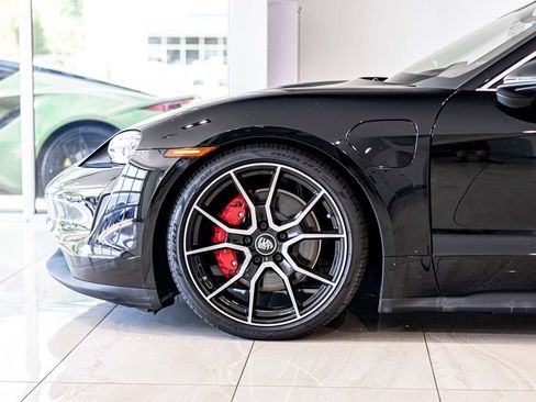 Used 2022 Porsche Taycan 4S AWD/4WD image 9