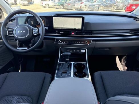 New 2026 Kia Carnival LX image 20