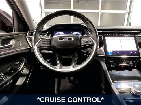 Used 2021 Jeep Grand Cherokee L Limited w/ Luxury Tech Group II AWD/4WD image 11