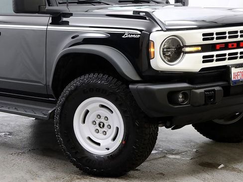 New 2026 Ford Bronco Heritage Edition AWD/4WD image 3