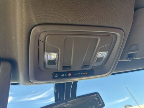 Used 2022 Chevrolet Silverado 2500 LT w/ Fleet Comfort Package image 18