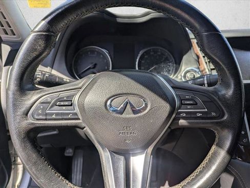 Used 2019 INFINITI Q50 Luxe image 13
