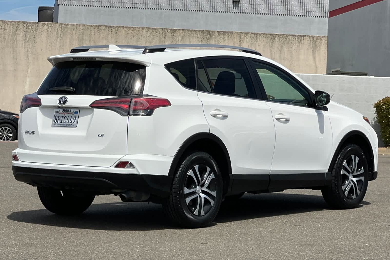 Used 2017 Toyota RAV4 LE w/ Carpet Mat Package FWD image 2