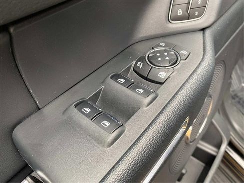 Certified 2024 Ford Expedition Max XLT image 56