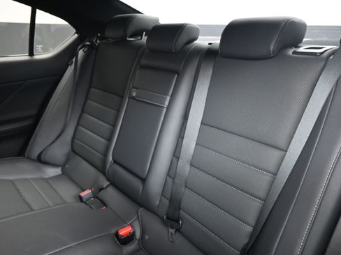 Used 2023 Lexus IS 350 F Sport w/ Navigation Package image 18