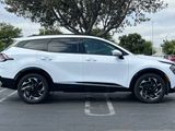 Used 2023 Kia Sportage SX image 3