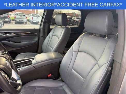 Used 2024 Buick Enclave Premium FWD image 18