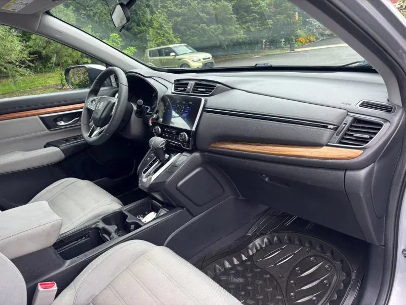 Used 2017 Honda CR-V EX image 26