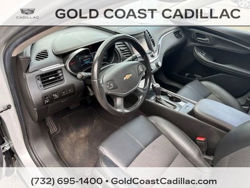 Used 2017 Chevrolet Impala LT w/ Convenience Package FWD image 12