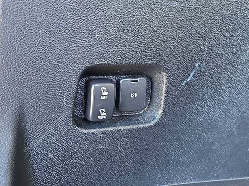 Used 2018 Ford Edge SEL w/ Equipment Group 201A image 32