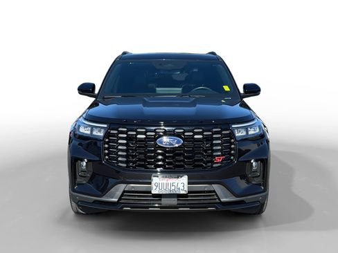 Certified 2025 Ford Explorer ST w/ Sun And Sound Package AWD/4WD image 8