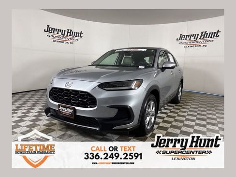 Used 2025 Honda HR-V LX image 1