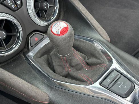 Used 2022 Chevrolet Camaro ZL1 image 22