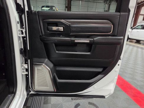 Used 2020 RAM 3500 Limited image 38