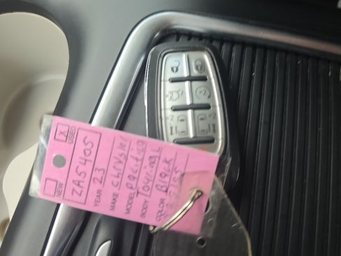 Used 2023 Chrysler Pacifica Touring-L FWD image 30